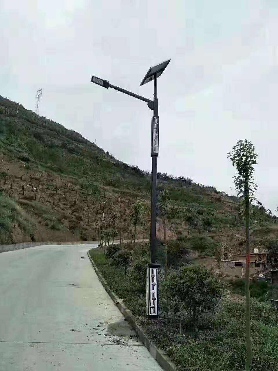 赞皇县仿古太阳能路灯
